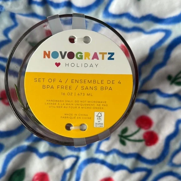 Cherry Design Party Glasses Set of 4 16oz - Picture 2 of 3